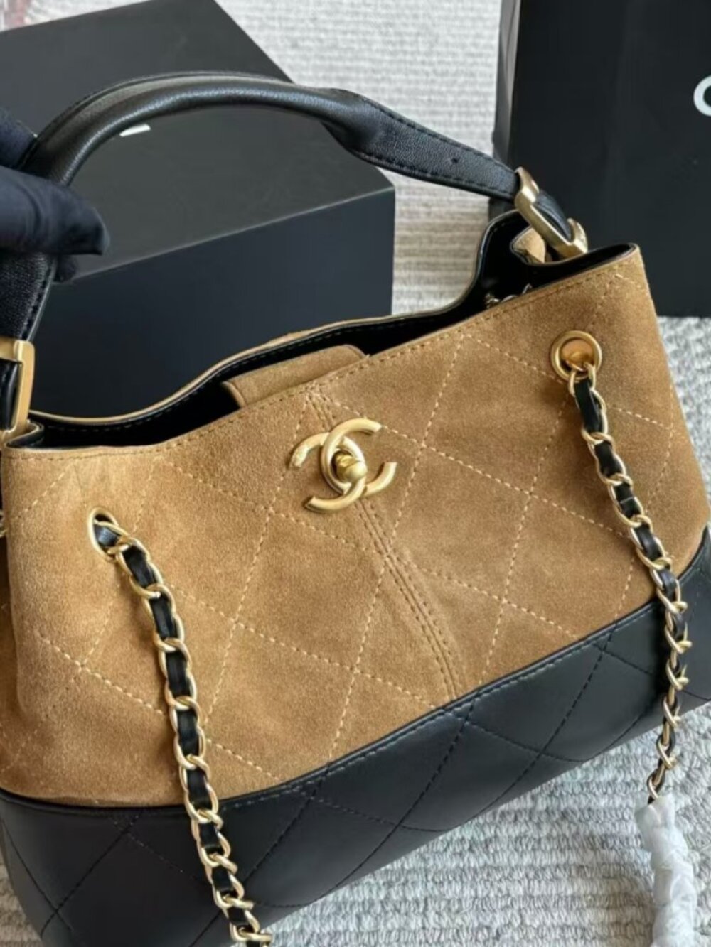 ✨Pre-owned Chanel Bag✨